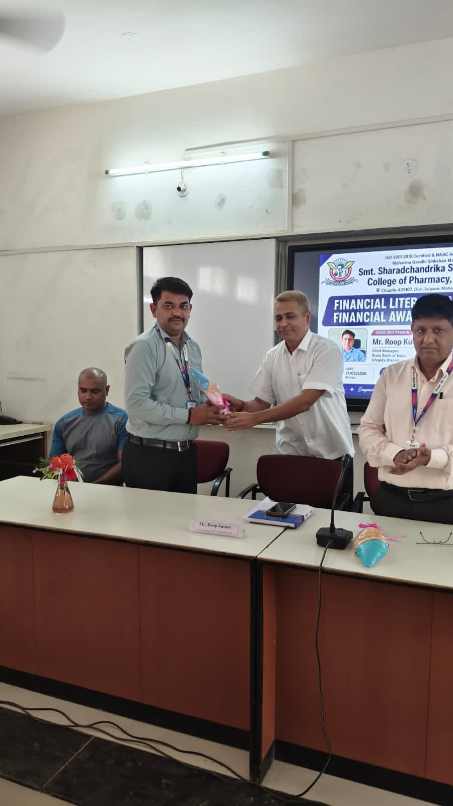We are delighted to share that the program on “Financial Literacy and Financial Awareness” was successfully organized by MIDAS Touch at Smt. Sharadchandrika Suresh Patil College of Pharmacy, Chopda.